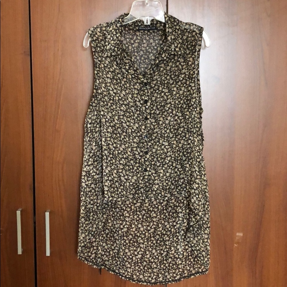 Brandy Melville High Low Chiffon Button Up Vest